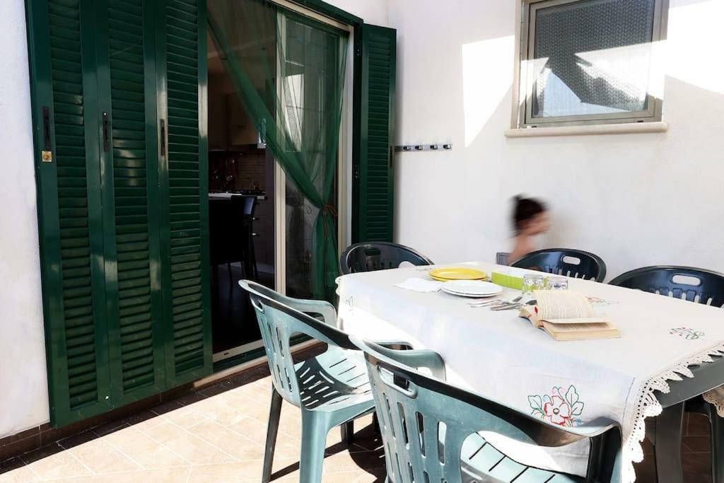 8 Via V. Monti Villa Loiri Porto San Paolo Екстериор снимка